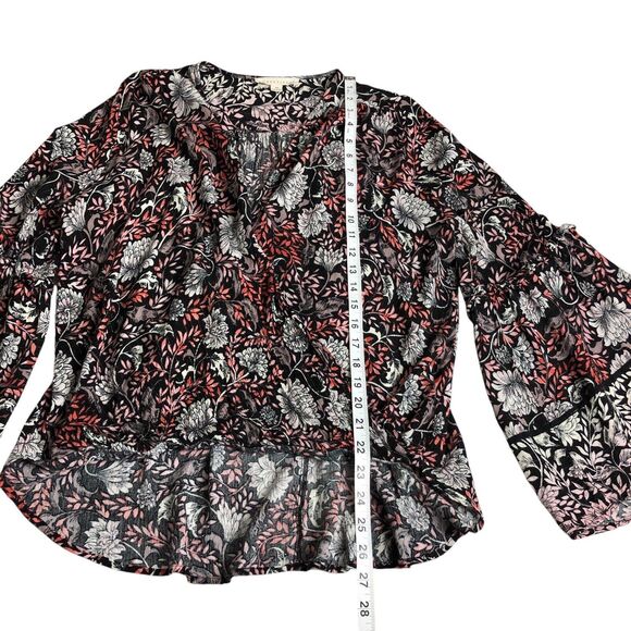 Love Stitch Top Women M Black Floral Metallic Wrap Cross Over Bell Sleeve Boho - Picture 13 of 16